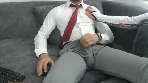 Snapshot of dirtyybooyy77 chatting on 27, 4, 2026 dirtyybooyy77 online show from 27, 4, 2026