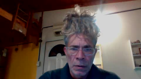 Snapshot of discretopasivo chatting on 4, 8, 2026 discretopasivo online show from 4, 8, 2026