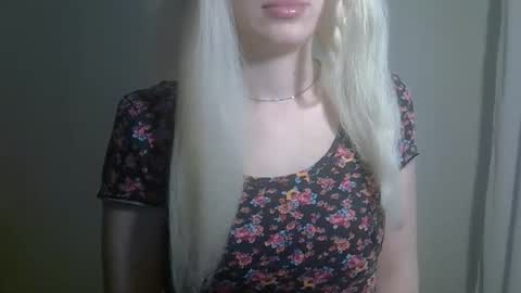 DitaMilton online show from 16, 9, 2025