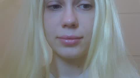 DitaMilton online show from 13, 4, 2026