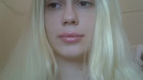 DitaMilton online show from 25, 4, 2026