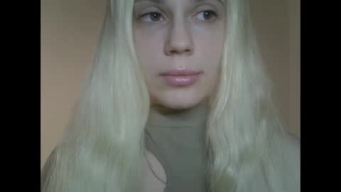 DitaReVirax online show from 8, 4, 2026