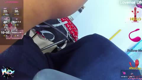 Snapshot of divaxxx4 chatting on 1, 2, 2025 divaxxx4 online show from 1, 2, 2025