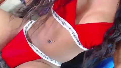 Snapshot of divaxxx4 chatting on 12, 9, 2025 divaxxx4 online show from 12, 9, 2025