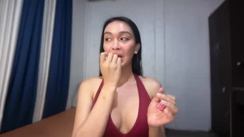 DIVINA online show from 19, 6, 2026