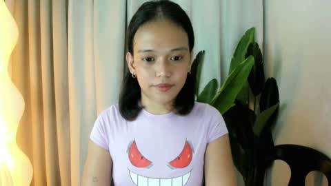 Crystal mae online show from 15, 4, 2026