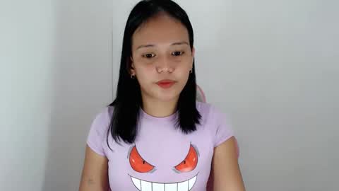 Crystal mae online show from 29, 4, 2026