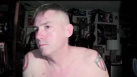 Snapshot of dix_handley_50 chatting on 1, 10, 2025 dix_handley_50 online show from 1, 10, 2025