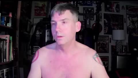 dix_handley_50 online show from 17, 3, 2026