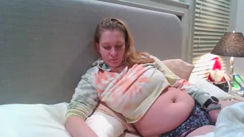 dixie_comanche online show from 6, 1, 2025