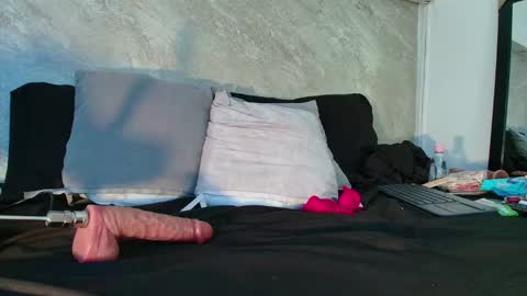 Snapshot of dixie_grey1 chatting on 20, 2, 2026 Sofia online show from 20, 2, 2026