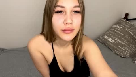 Snapshot of dixiecritchley chatting on 2, 10, 2025 Stella online show from 2, 10, 2025