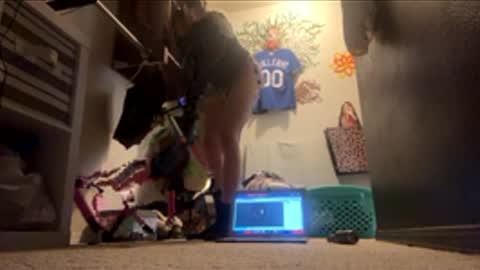 dixnpuc online show from 15, 4, 2026