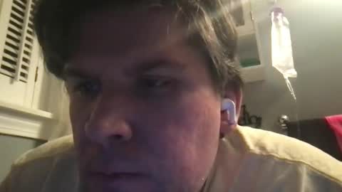 Snapshot of dj_stud chatting on 4, 3, 2026 dj_stud online show from 4, 3, 2026