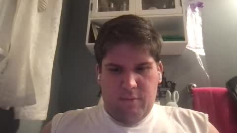 Snapshot of dj_stud chatting on 4, 4, 2026 dj_stud online show from 4, 4, 2026