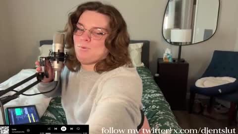 djentslut online show from 8, 12, 2024