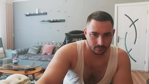 STR8 BOYv online show from 20, 11, 2025