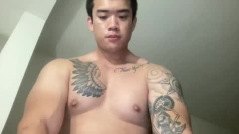 Snapshot of dlasian98 chatting on 31, 10, 2025 DL Asian Sissy online show from 31, 10, 2025