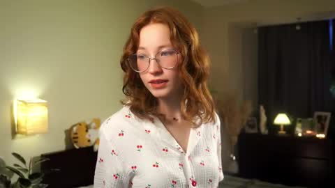 Snapshot of do_you_luv_me chatting on 25, 2, 2025 Kristian online show from 25, 2, 2025