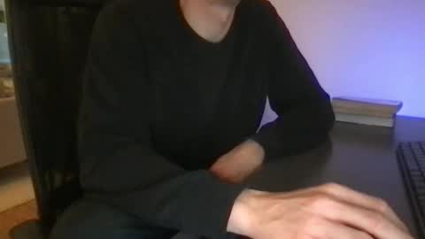 doctor_luv_69 online show from 27, 2, 2026