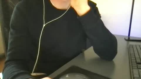 Snapshot of doctor_luv_69 chatting on 6, 5, 2026 doctor_luv_69 online show from 6, 5, 2026