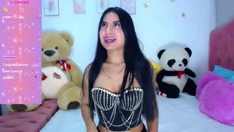 Snapshot of doe_sofi chatting on 24, 11, 2025 sofi online show from 24, 11, 2025