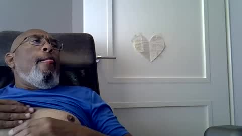 Snapshot of dofrank969 chatting on 17, 6, 2026 dofrank969 online show from 17, 6, 2026