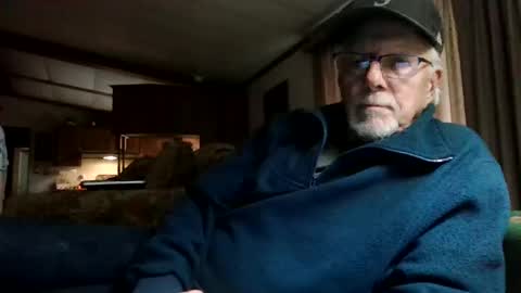 Snapshot of doingmyself69 chatting on 5, 11, 2025 doingmyself69 online show from 5, 11, 2025