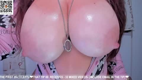 Snapshot of dolce4you69 chatting on 22, 1, 2025 Dea----IF YOU WANT TO SUPPORT ME -Purshase subscribtions scroll BIO  THANK YOU LOVE - online show from 22, 1, 2025