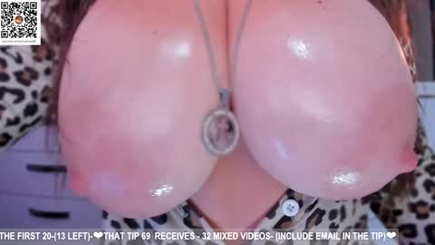 Snapshot of dolce4you69 chatting on 28, 1, 2025 Dea----IF YOU WANT TO SUPPORT ME -Purshase subscribtions scroll BIO  THANK YOU LOVE - online show from 28, 1, 2025