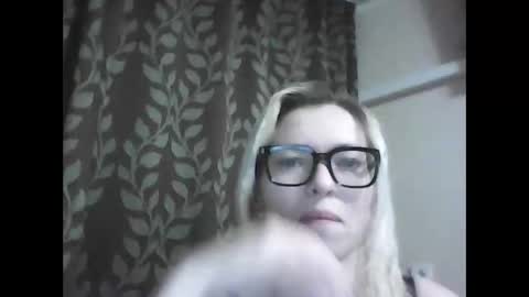 dolce_tempt online show from 17, 12, 2025