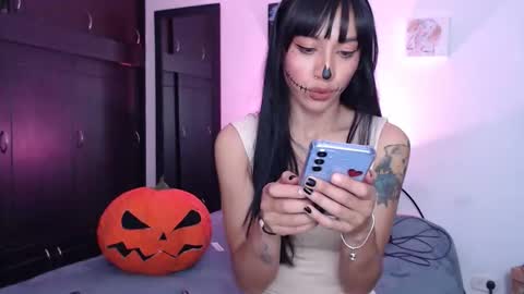 dolceclown_ online show from 2, 11, 2025