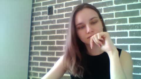 Snapshot of dolcezza_ chatting on 4, 4, 2026 dolcezza_ online show from 4, 4, 2026
