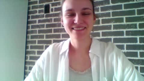 Snapshot of dolcezza_ chatting on 8, 4, 2026 dolcezza_ online show from 8, 4, 2026