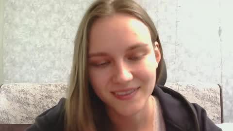 Snapshot of dolcezza_ chatting on 3, 6, 2026 dolcezza_ online show from 3, 6, 2026