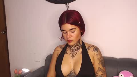 Snapshot of doll_and_thebrown chatting on 6, 5, 2026 doll_and_thebrown online show from 6, 5, 2026
