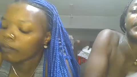 Snapshot of doll_deviant chatting on 10, 7, 2026 doll_deviant online show from 10, 7, 2026