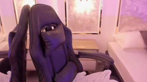 D  online show from 30, 9, 2025