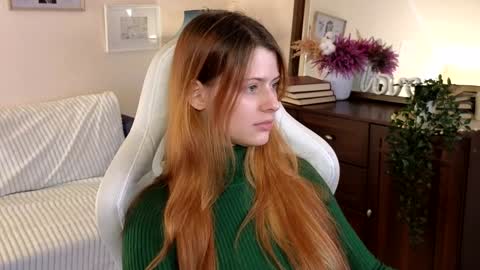 Snapshot of doll_lesli chatting on 10, 12, 2024 Your doll Lesli online show from 10, 12, 2024
