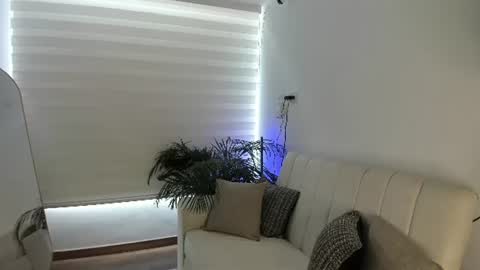 Snapshot of doll_oriana chatting on 31, 7, 2026 doll_oriana online show from 31, 7, 2026