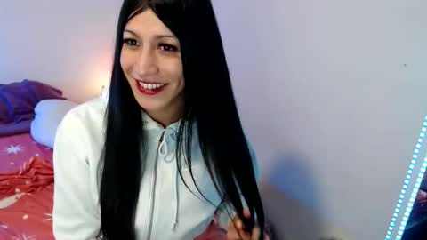 Snapshot of doll_sary chatting on 22, 4, 2026 Catherine XXX online show from 22, 4, 2026