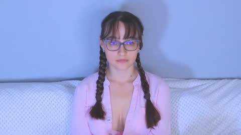 Snapshot of doll_tessa chatting on 28, 7, 2026 Tessa online show from 28, 7, 2026