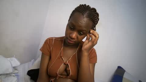 Snapshot of dollberry chatting on 13, 2, 2025 dollberry online show from 13, 2, 2025