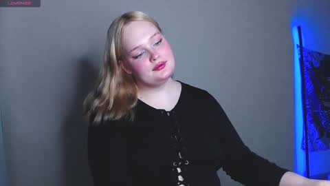 Snapshot of dolled_up_cvnt chatting on 11, 11, 2025 Miss Rose online show from 11, 11, 2025