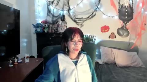 Snapshot of dolliette chatting on 26, 10, 2025 mina online show from 26, 10, 2025