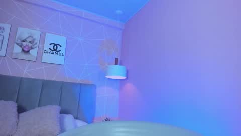 Call me Zoe  online show from 31, 10, 2025