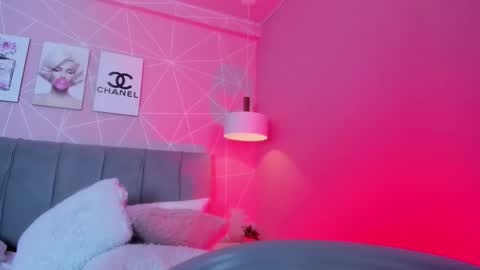 Call me Zoe  online show from 23, 2, 2026