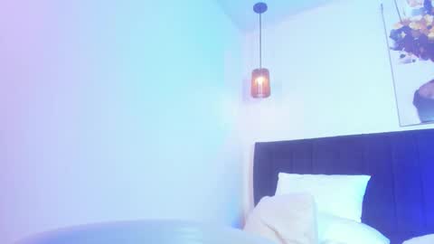 Call me Zoe  online show from 26, 3, 2026