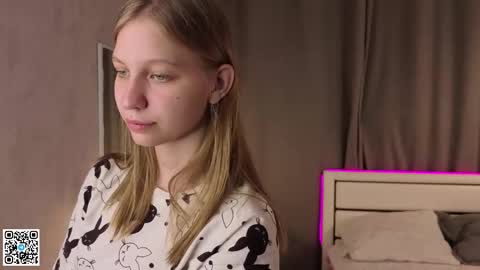 Emilia online show from 15, 9, 2025