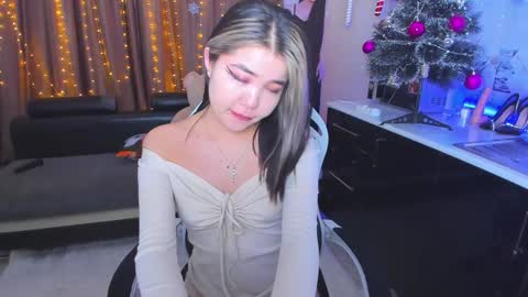 Dollya online show from 4, 1, 2025